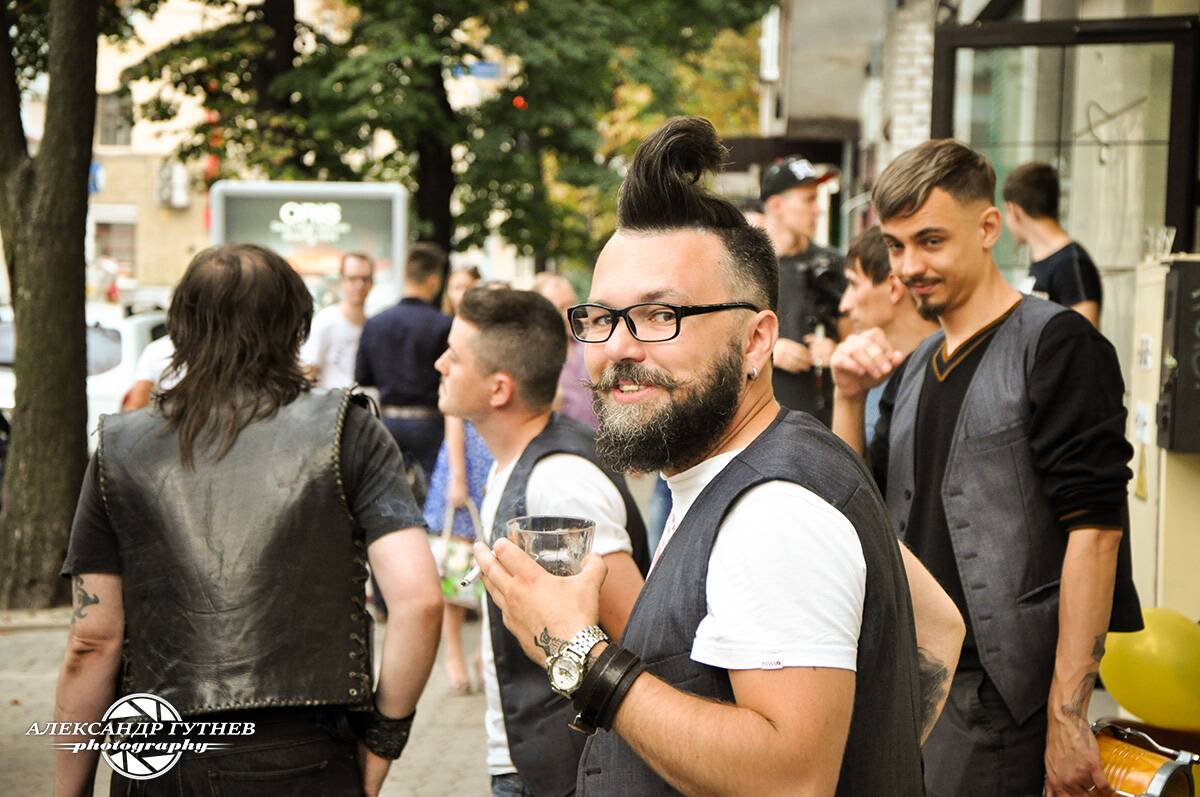 модная мужская стрижка в Харькове, Запорожье, Кременчуге и Полтаве 